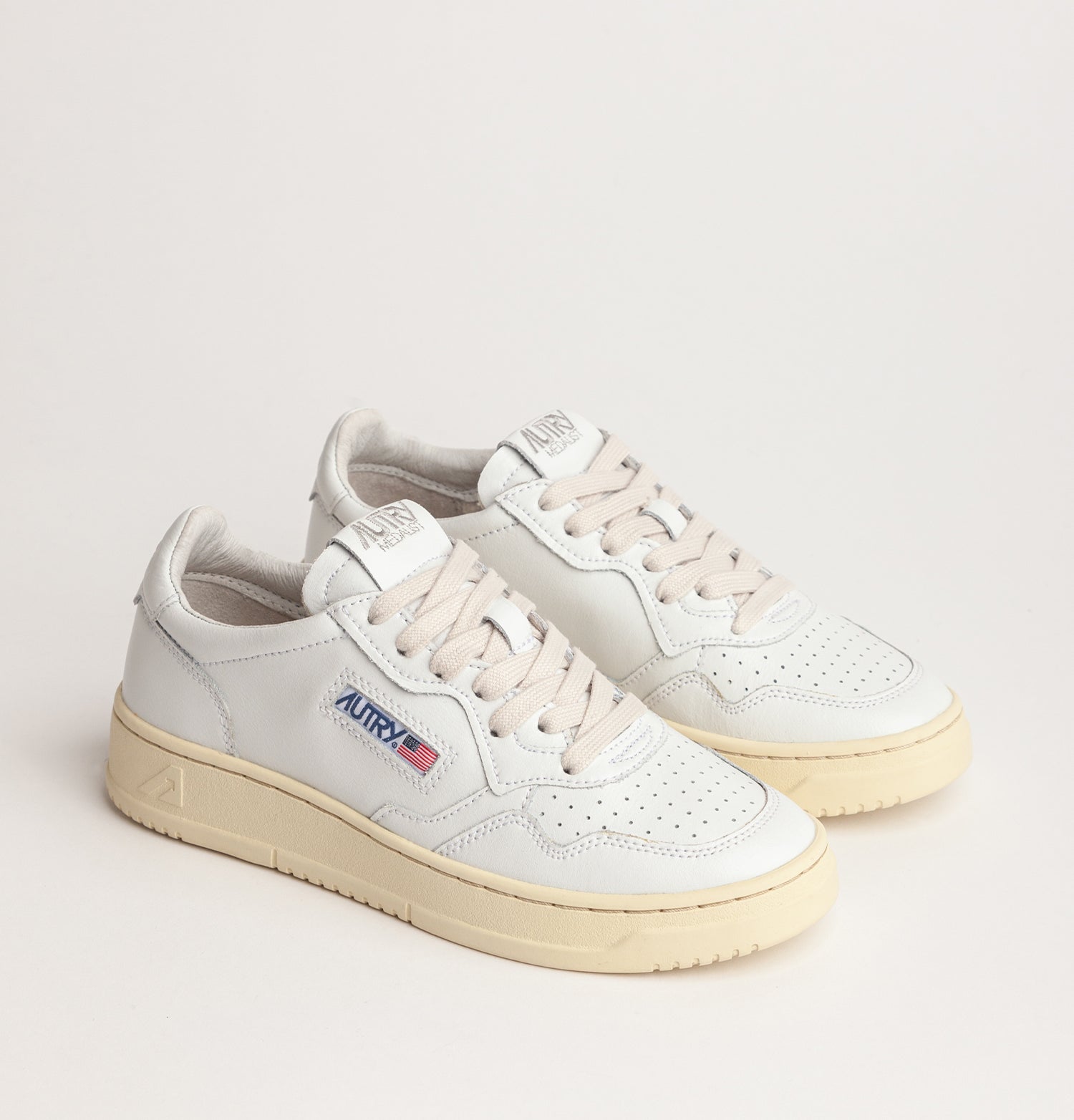 AUTRY Men Medalist LL15  - Leder weiß