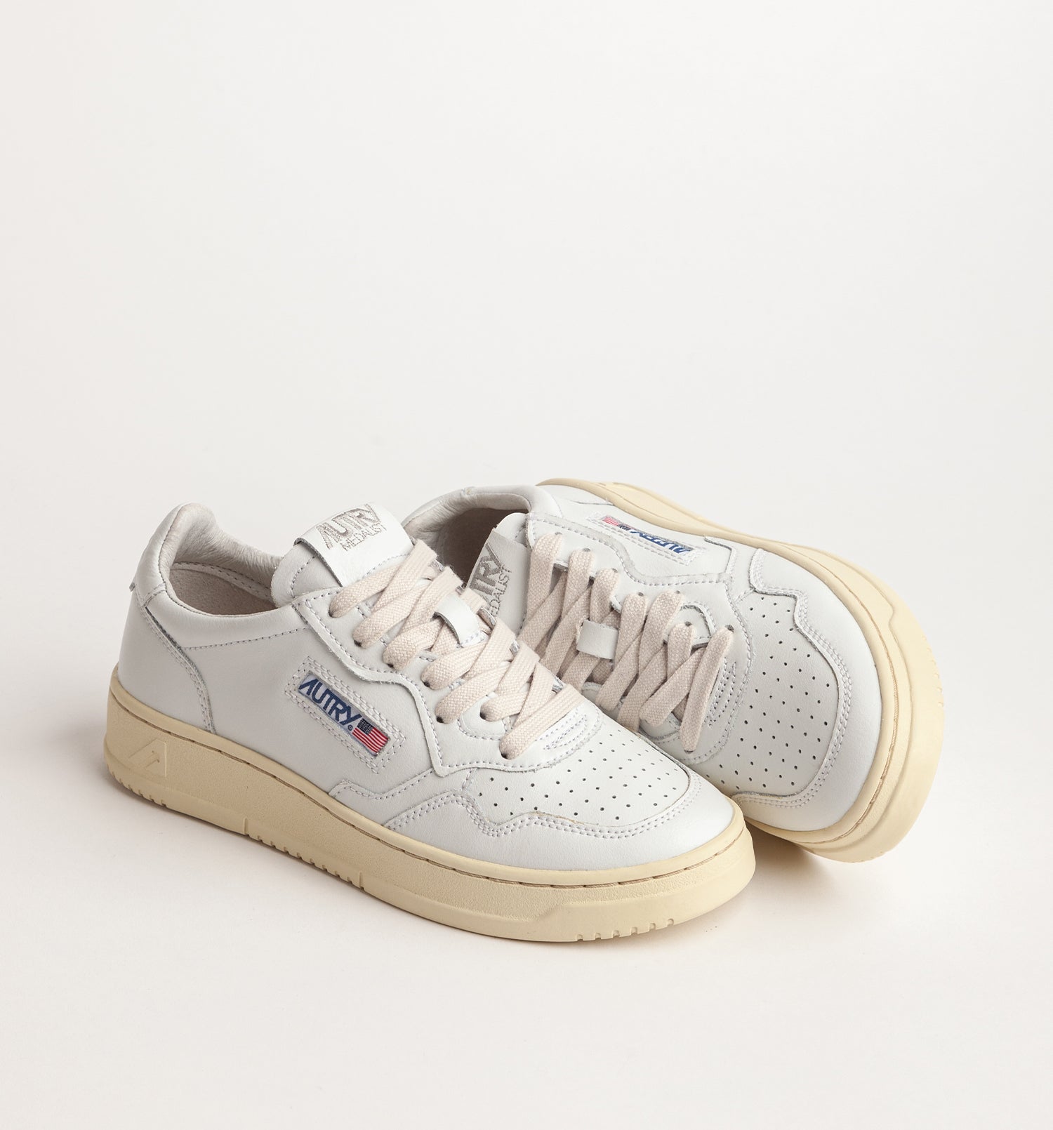 AUTRY Women Medalist LL15 - Leder weiß