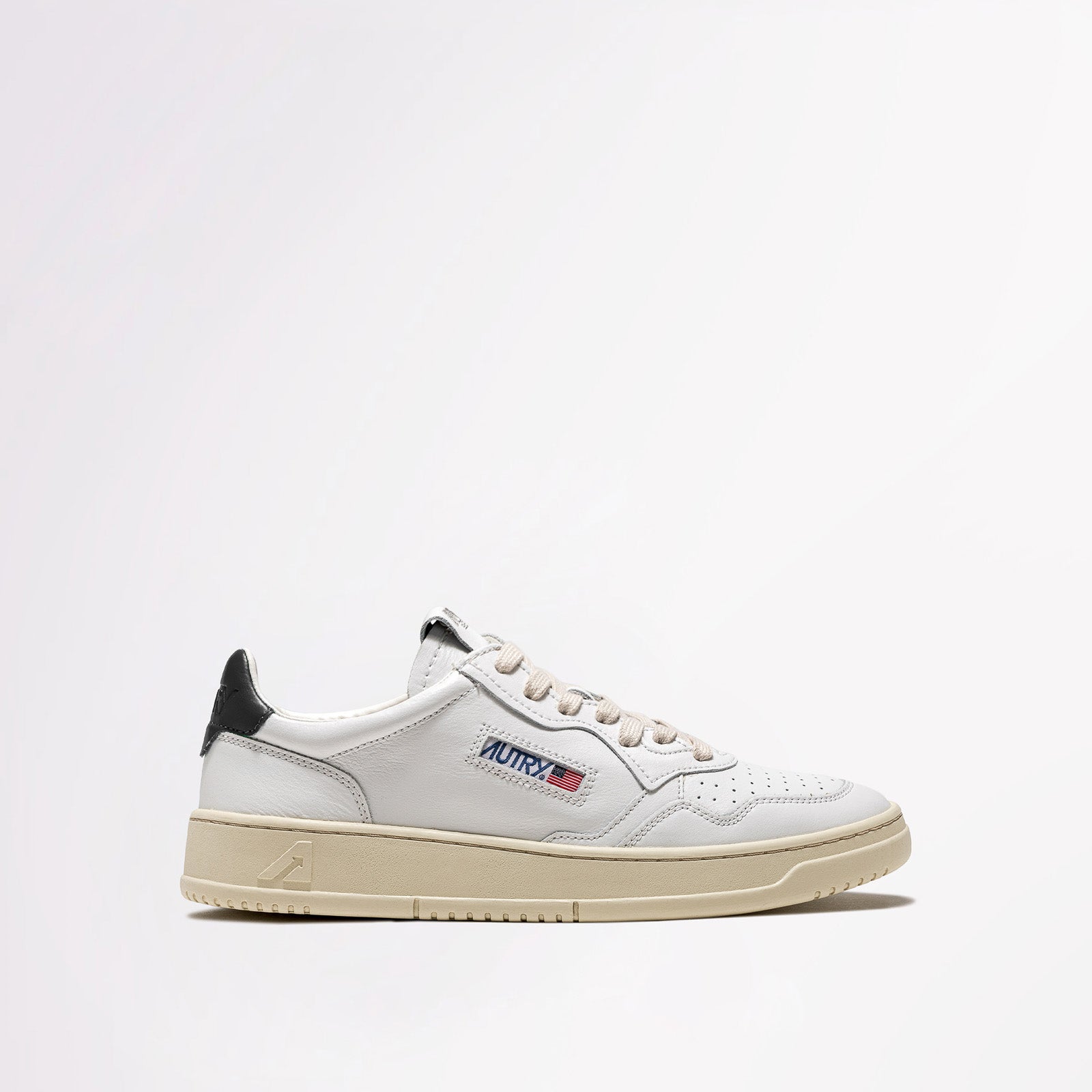 AUTRY Women Medalist LL22  - Leder weiß/schwarz