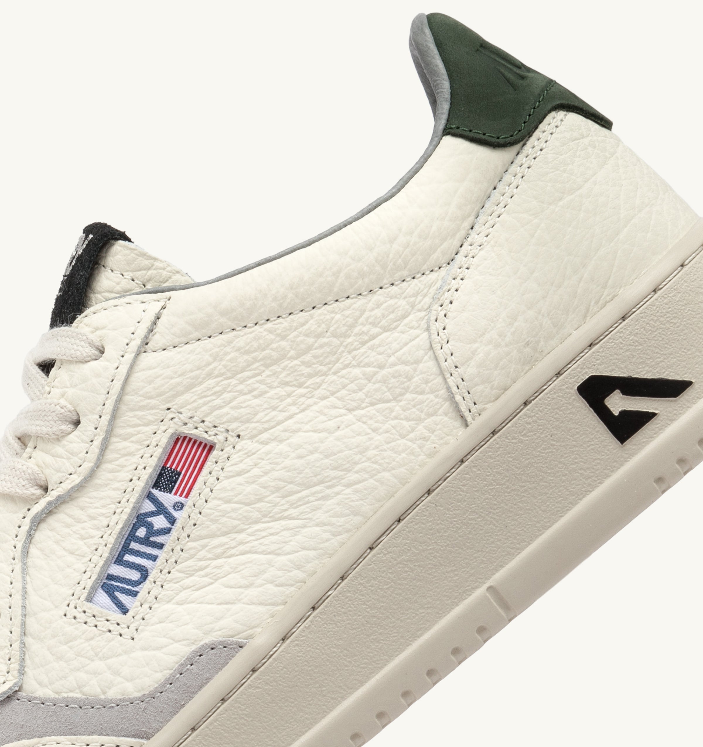 AUTRY Man Medalist NE05 -Nubuck/Electric/Suede mint/loft