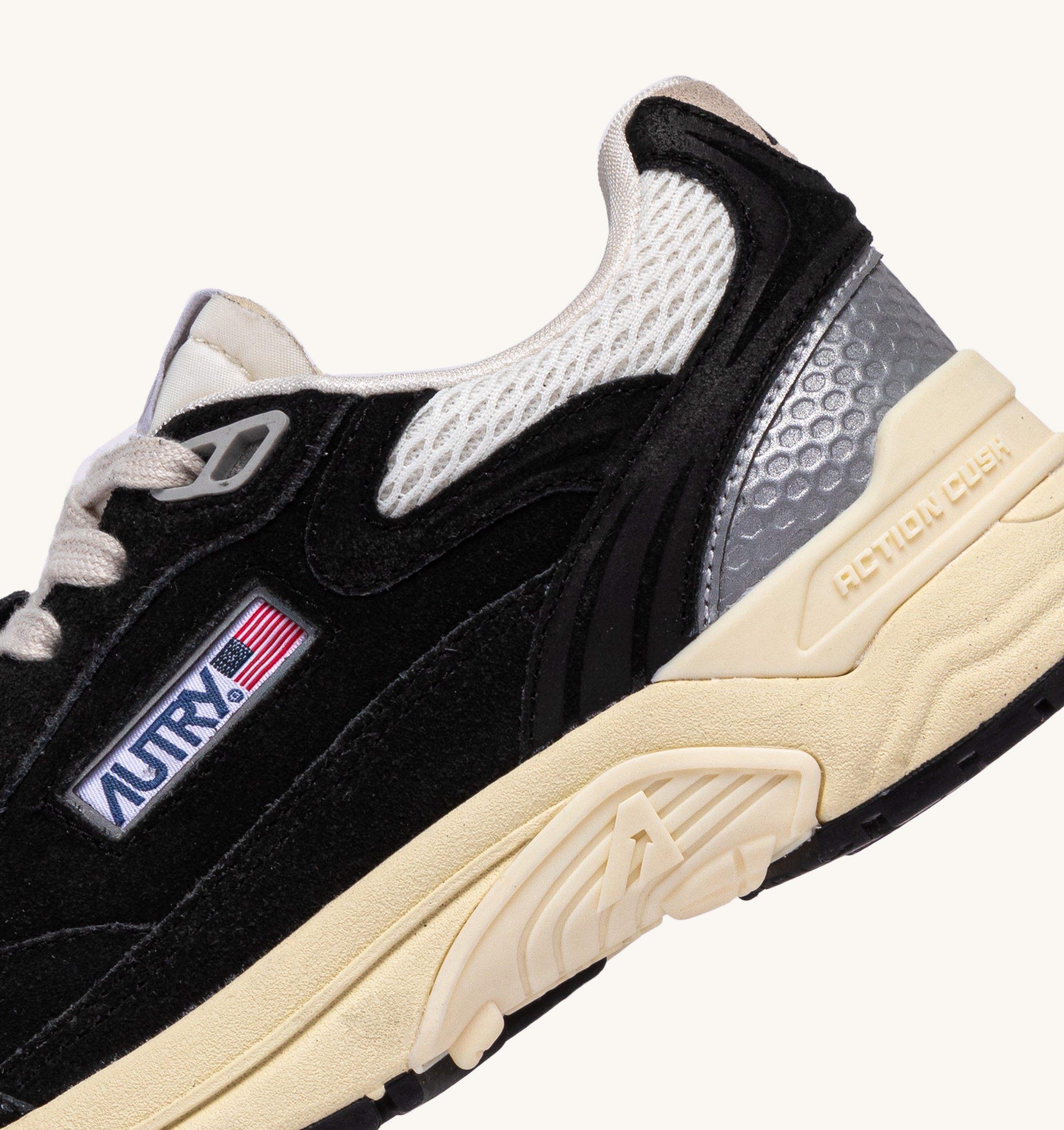 AUTRY Women Hyperway UM07 - Mesh/Wildleder black/silver