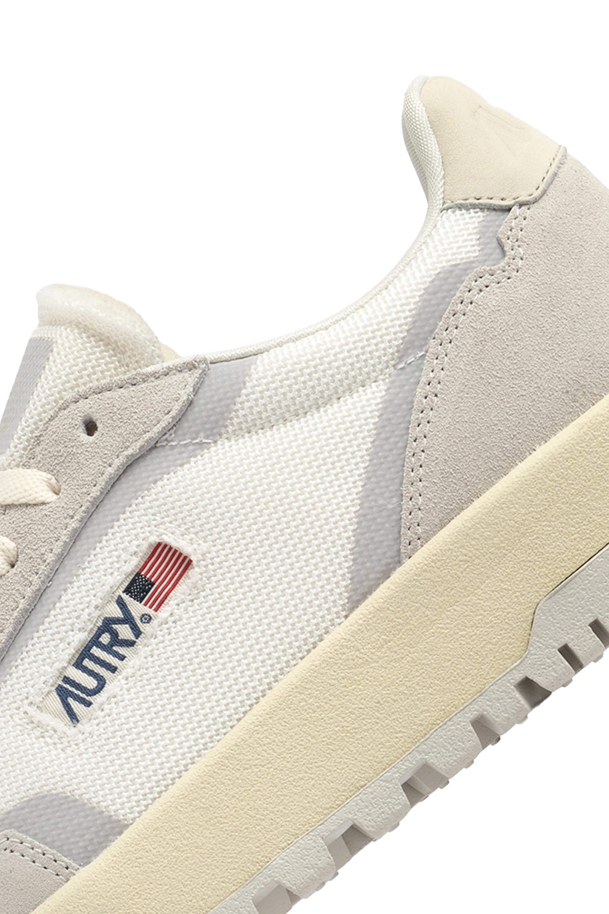 AUTRY Men Wildpace AK01  - drgon/nabuk white/marsh