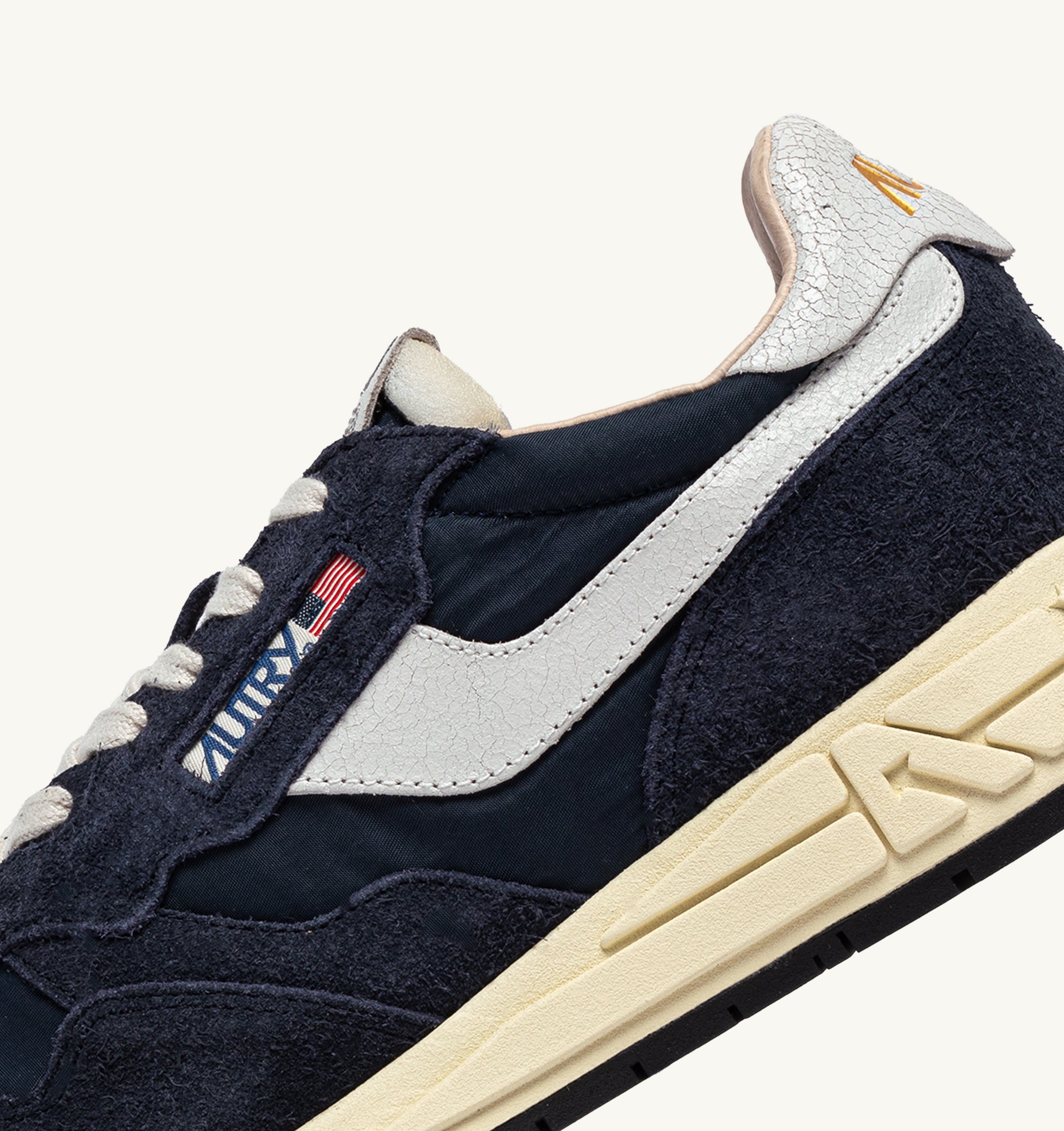 AUTRY Men Reelwind NC30 - Nylon/Crack white/space